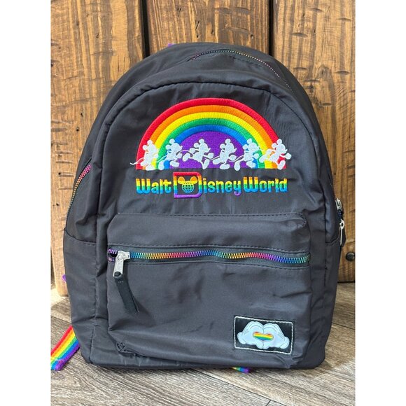 WALT DISNEY WORLD RAINBOW COLLECTIONS EMBROIDERED BACKPACK MICKEY MOUSE - Picture 3 of 13